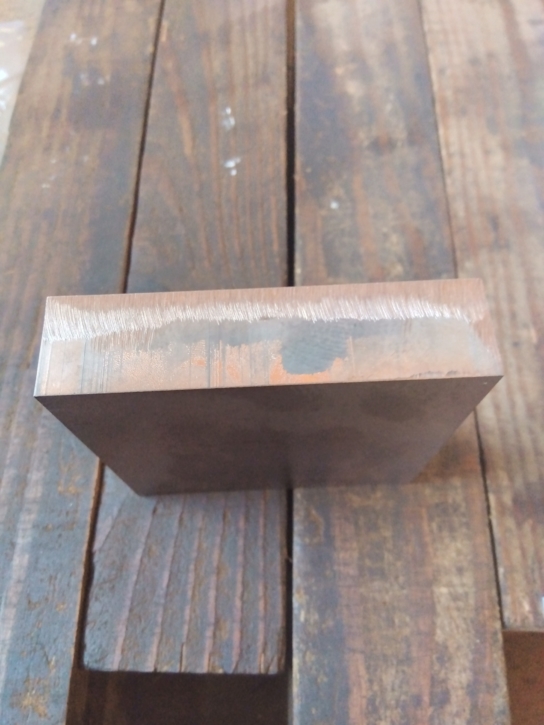 銅タングステン板　側面1